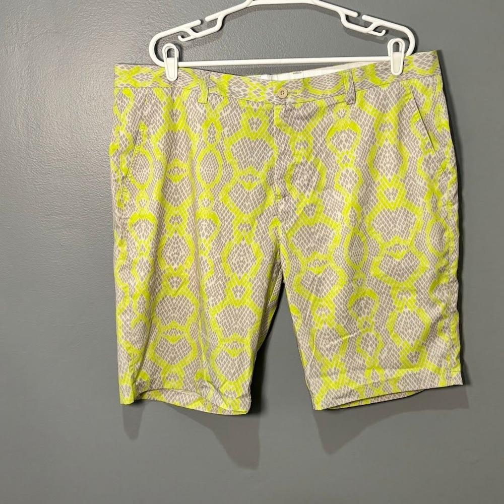 Hreski Shorts Mens 40 Yellow Grey Snakeskin Print Cotton Flat Front Golf Trendy
